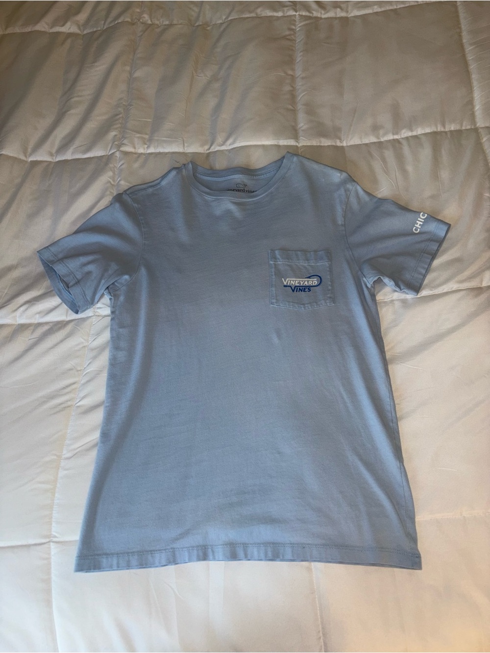 Vineyard Vines Men’s Light Blue Pocket Tee 100% cotton